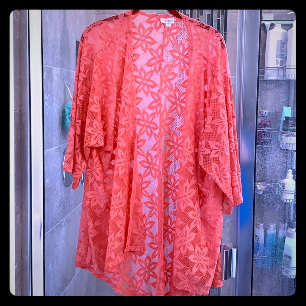Lularoe “Lindsey”